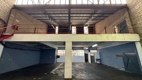 Warehouse 22, Krost Park, 22000m² (18)